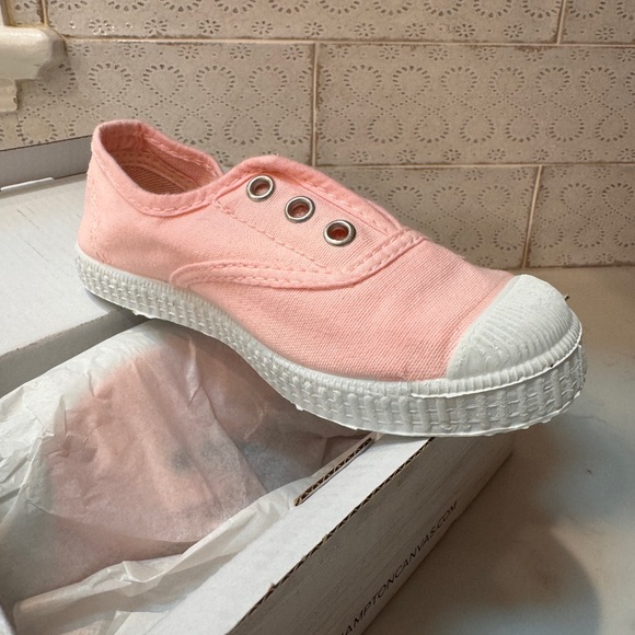Pale pink Hampton Canvas girls shoes - Picture 2 of 5